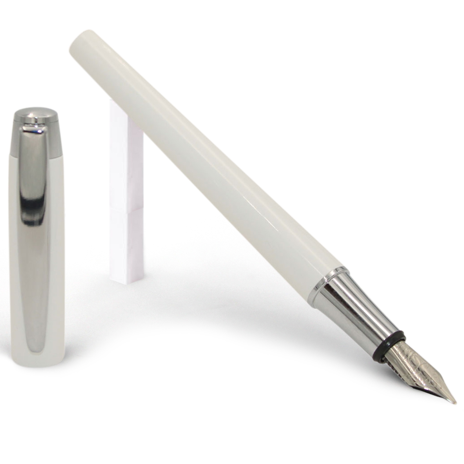 Schmidt Intrinsic Fountain Pen - White